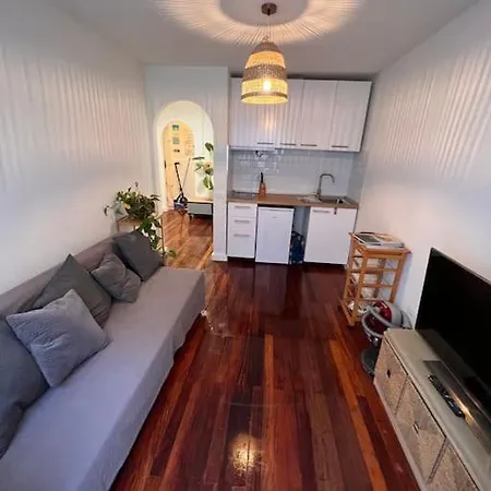Διαμέρισμα 2 Bedroom Flat Close To The Sea